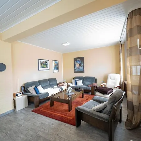 With 3 Bedrooms Prázdninový dům *